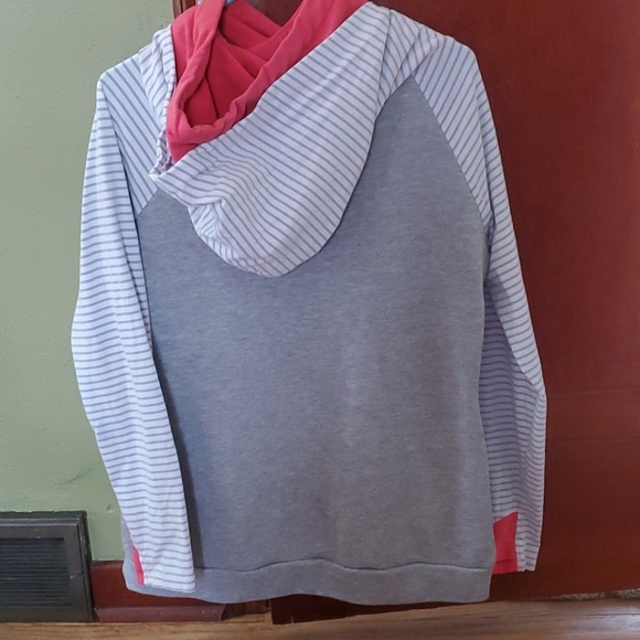 DONATED - Picture 2 of 4